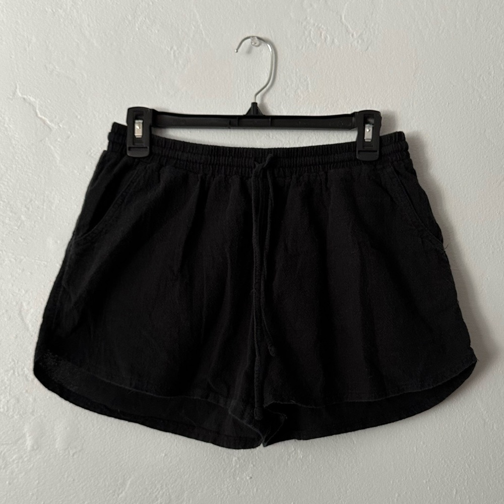 Universal Thread Black Linen Shorts